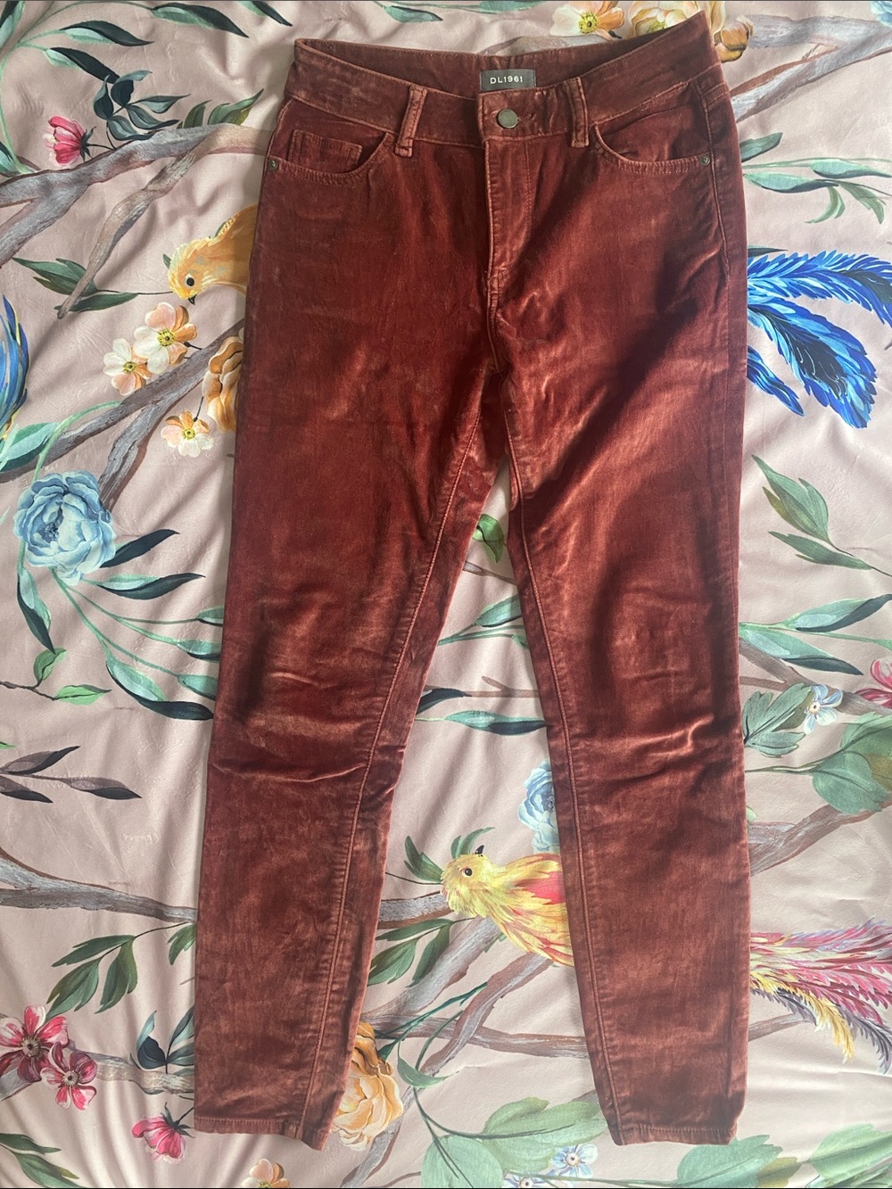 DL1961 Margaux Velvet Mid Rise Instasculpt Ankle Skinny